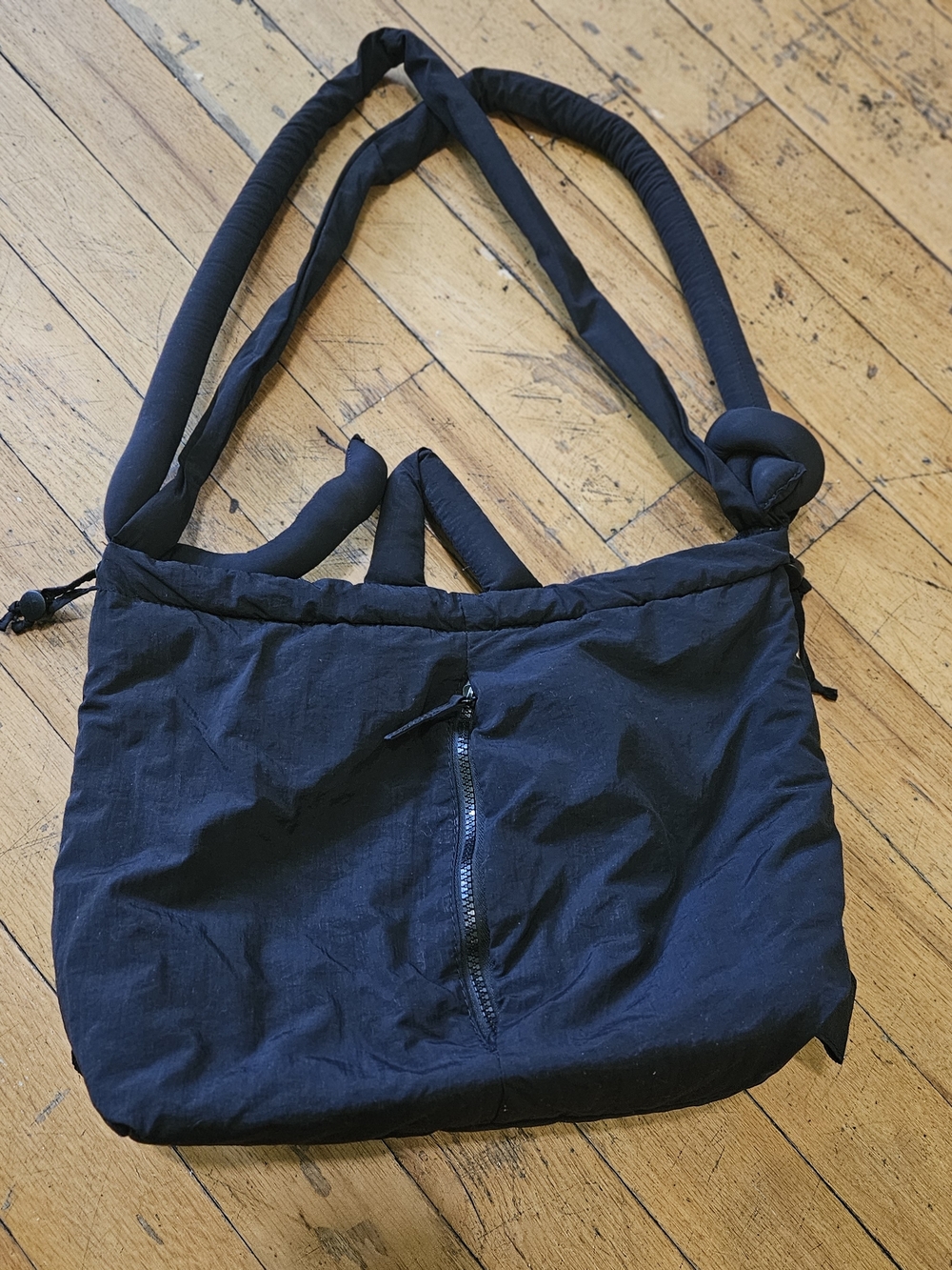 Ölend Ona Soft Bag - Black Puffy Convertible Tote / Backpack - Excellent Conditi